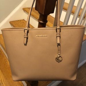Michael Kors Large Jet Set Tote